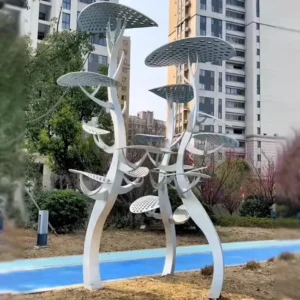 metal tree art sculpture