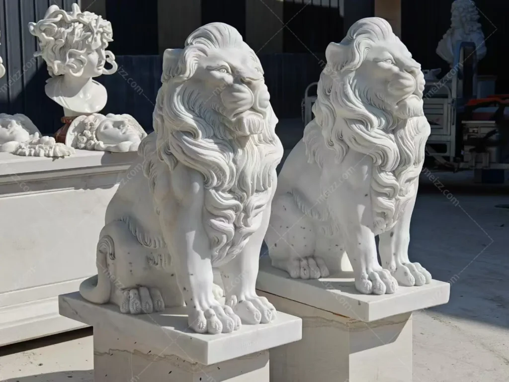 Meaning of lion statues in front of house