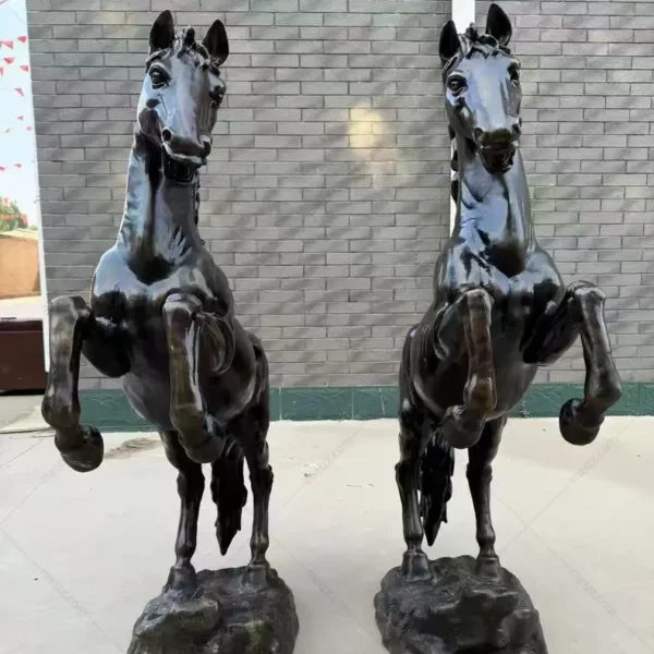 Life Size Bronze Rearing Horse Statue For Sale