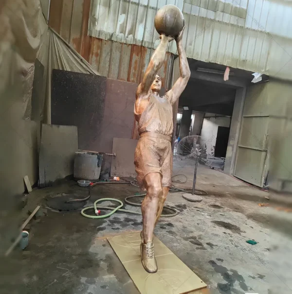 basketball player statue