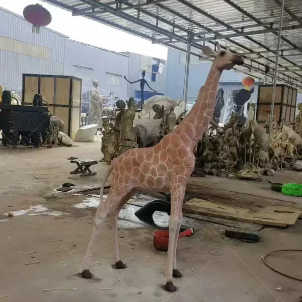 big giraffe statue