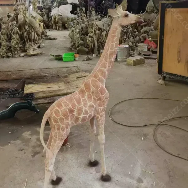 big giraffe statue