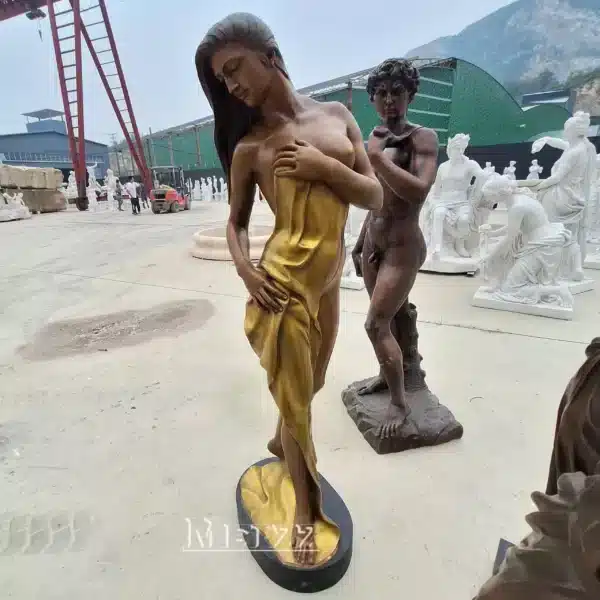 Bronze Nude Woman Statue