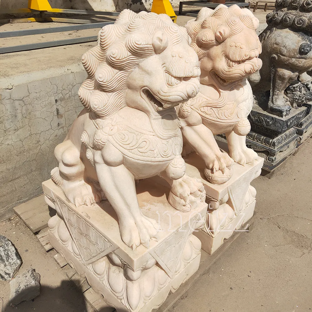 Chinese foo dog statue