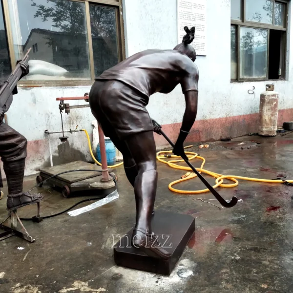 hockey player statue