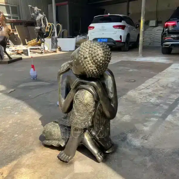 sitting buddha statue outdoor