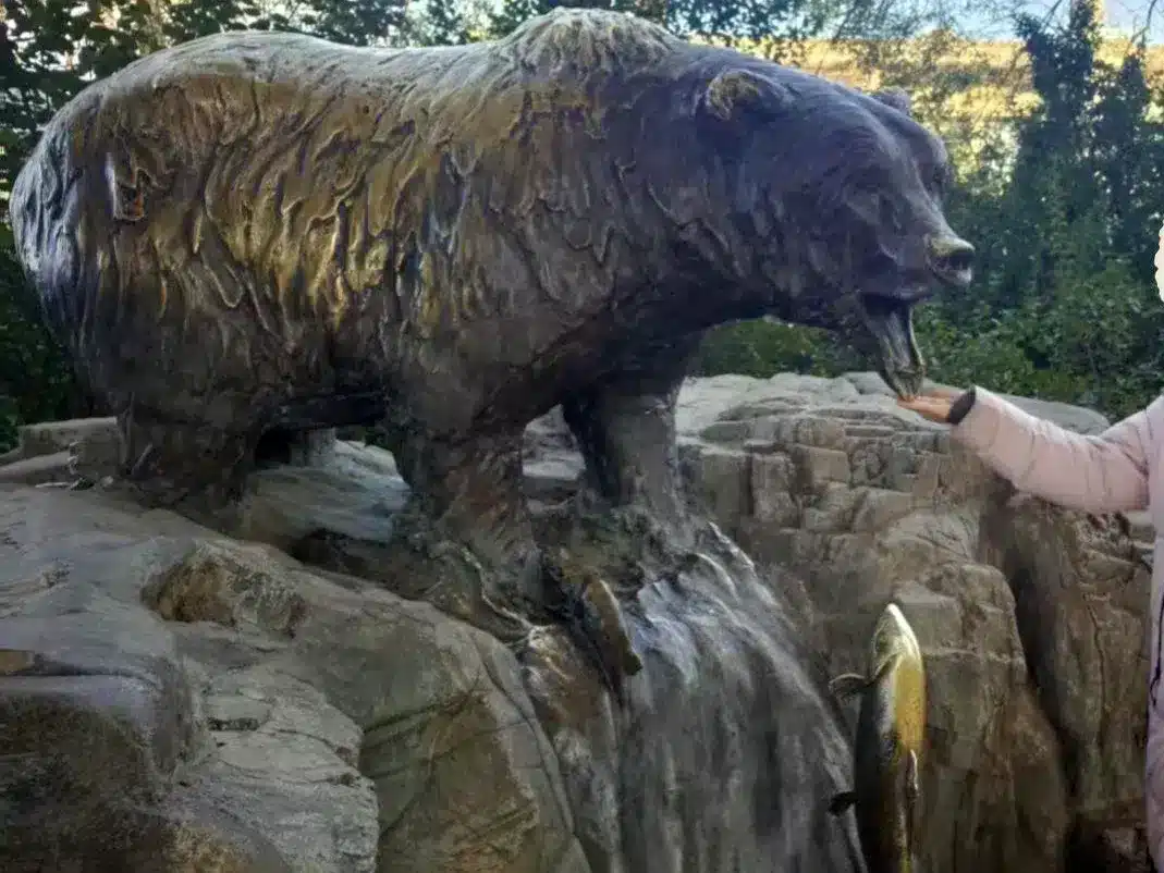 Bronze bear sculpture