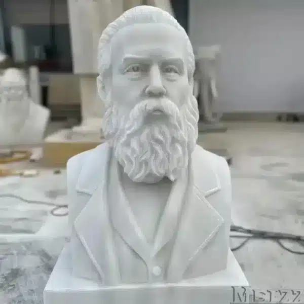 Natural Marble Busts of Famous Figures (Engels)