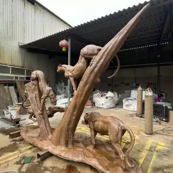 Bronze Cheetah Sculpture