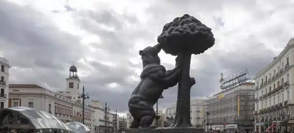 El Oso y el Madroño