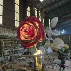 giant-rose-sculpture