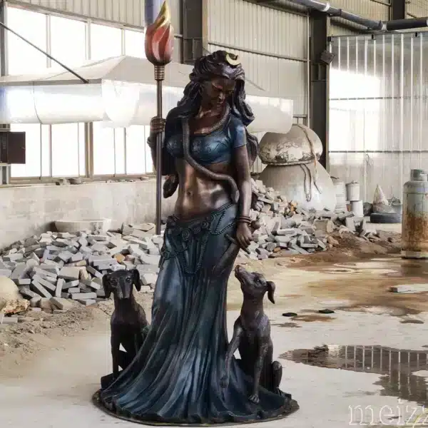hecate statue