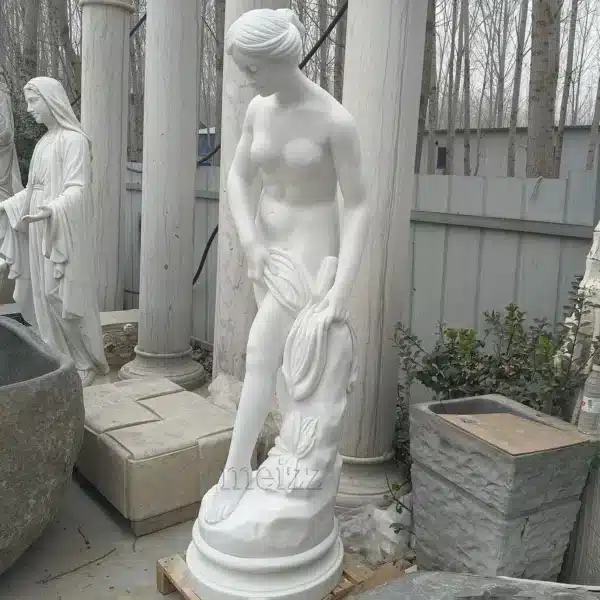 Bathing Venus Sculpture