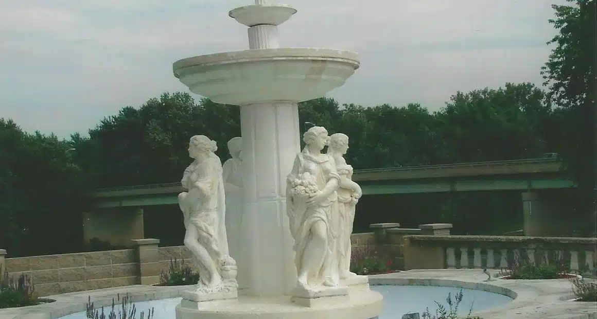 Four Seasons Fountain