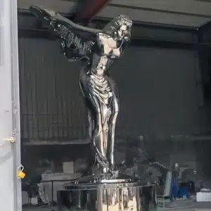 mirror polished stainless steel sculpture