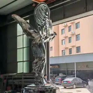 mirror polished stainless steel sculpture