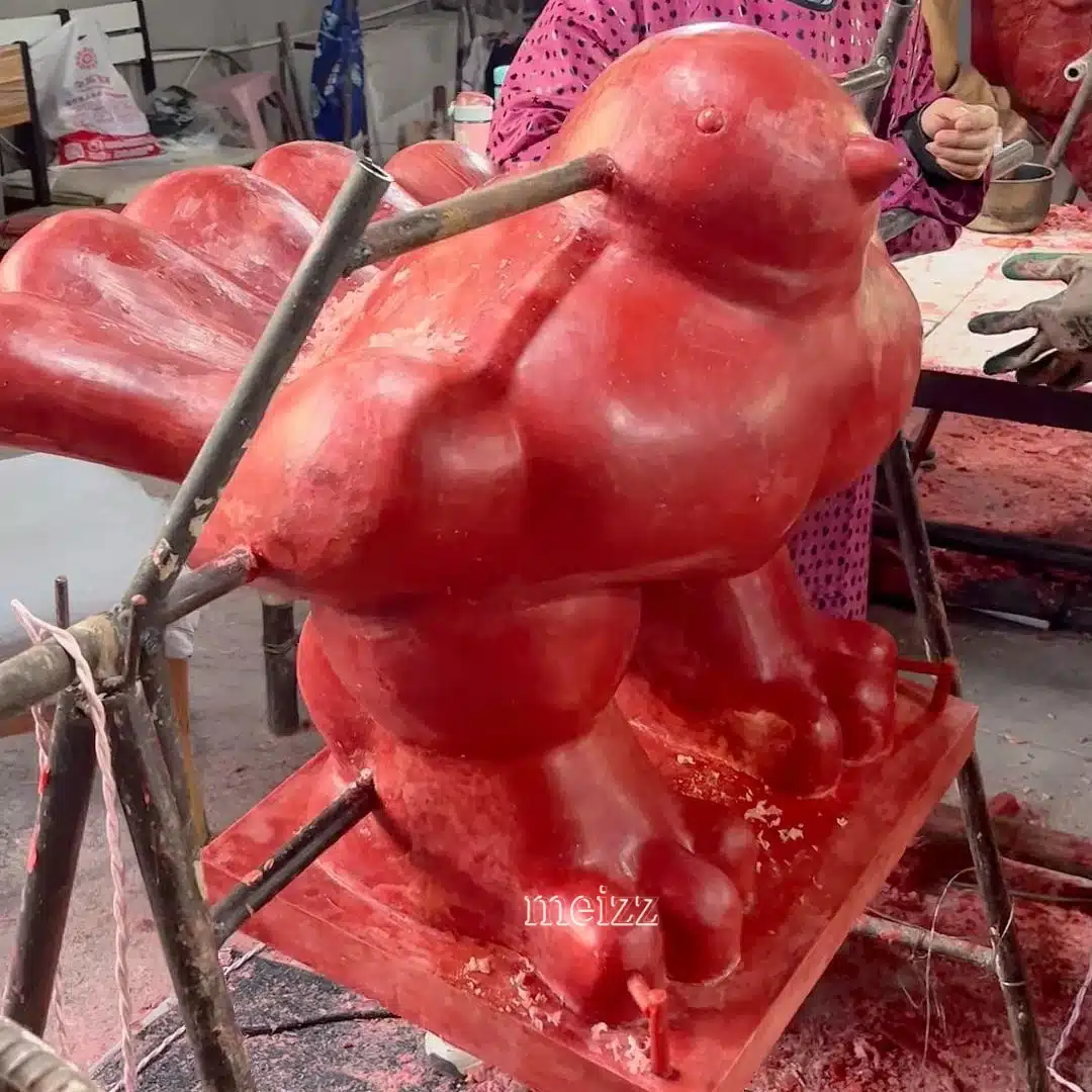 Fat Pigeon Statue