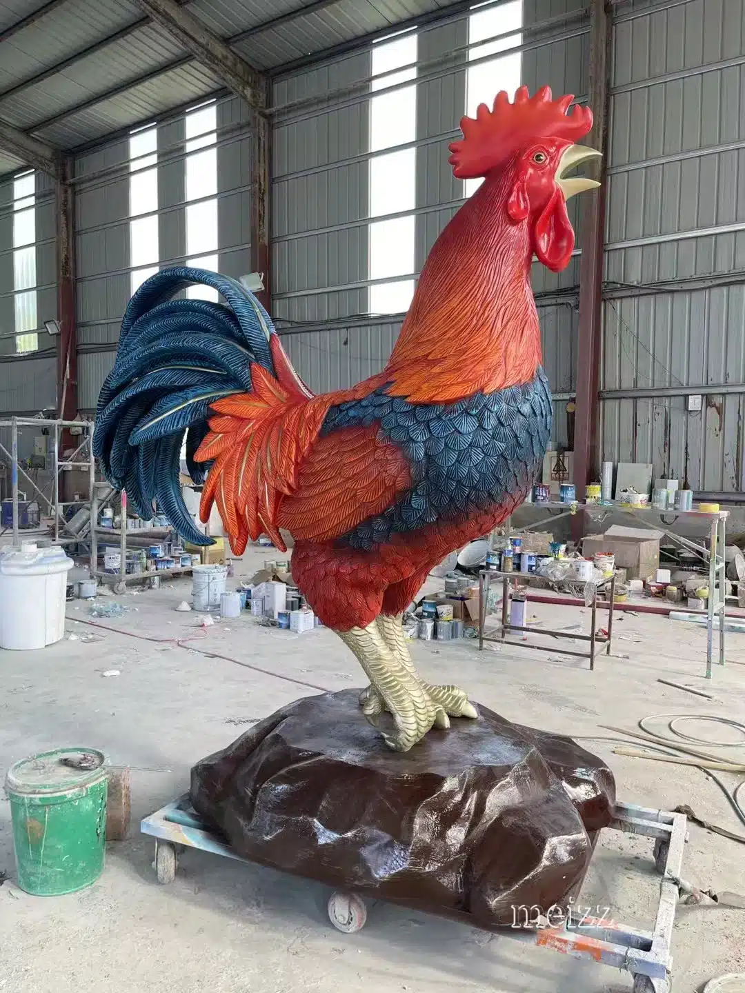 Giant 6 Foot Rooster Statue (1) Giant 6 Foot Rooster Statue