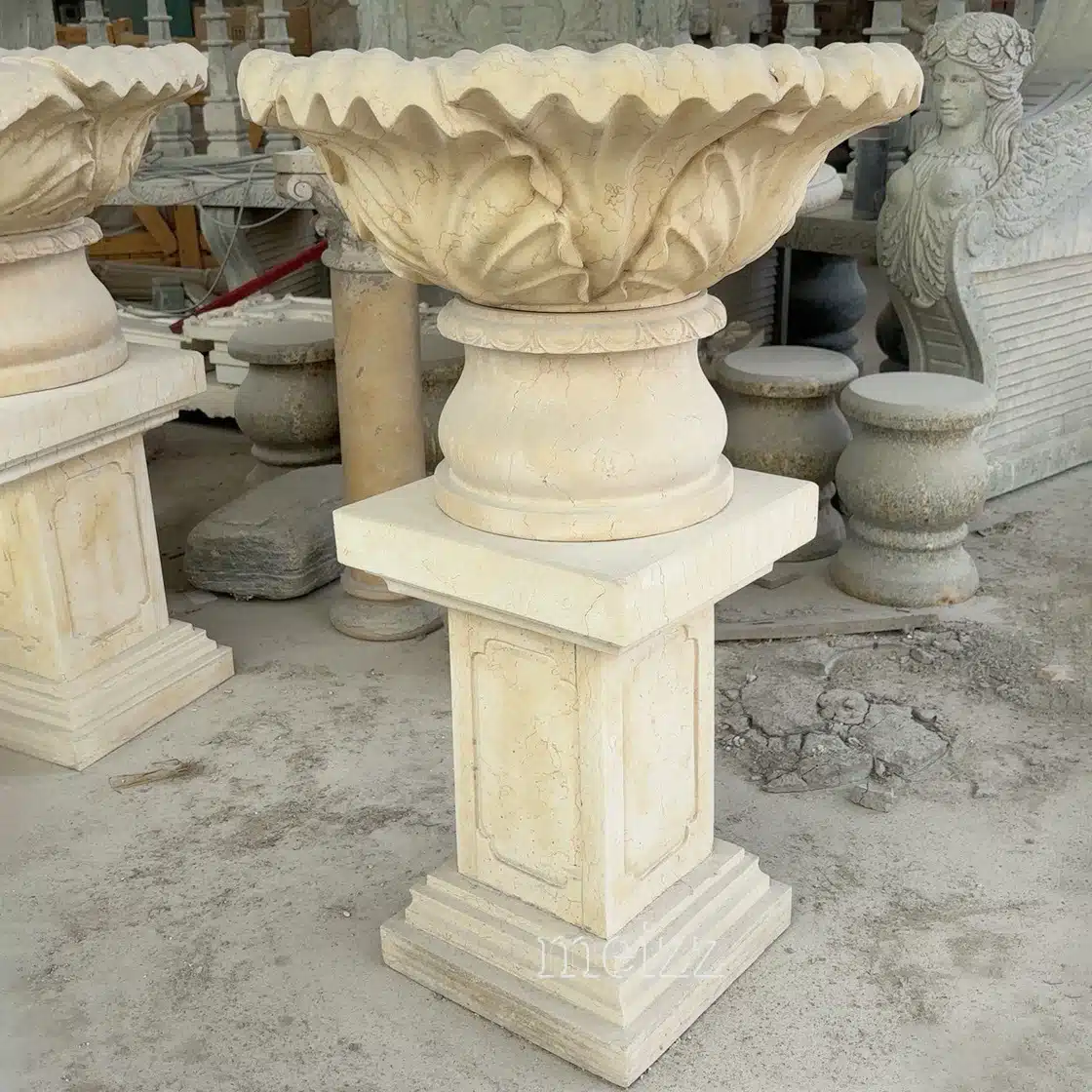 Large Marble Urn (1) Large Marble Urn