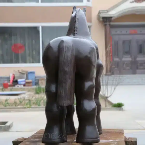 Modern Fat Horse Sculpture2 Modern Fat Horse Sculpture