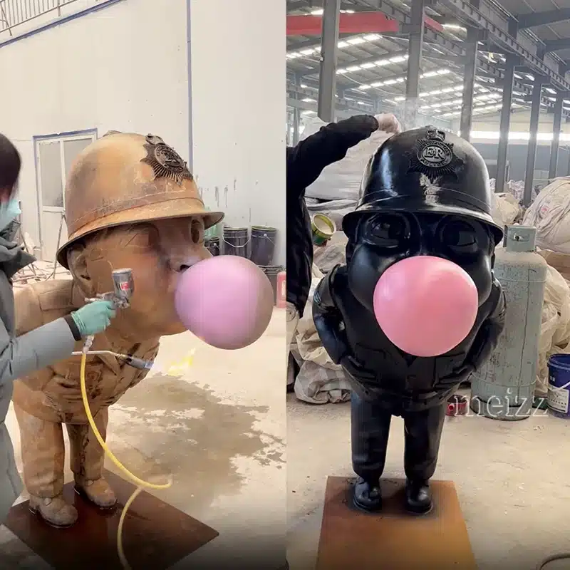 bubbly bobby sculpture