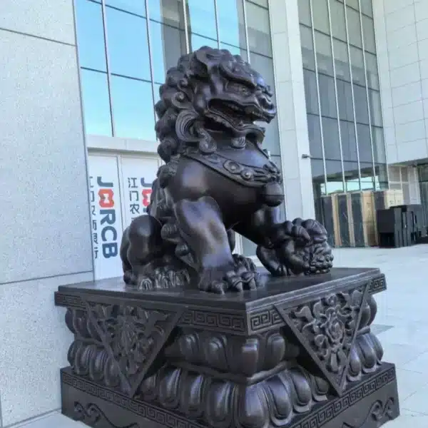 forbidden city guardian lions (2) forbidden city guardian lions