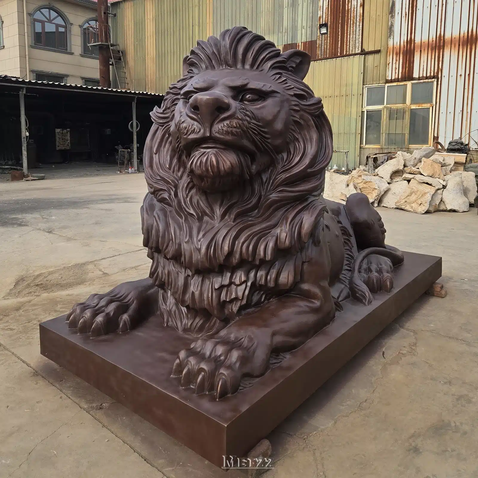 lying down lion statue (3) lying down lion statue