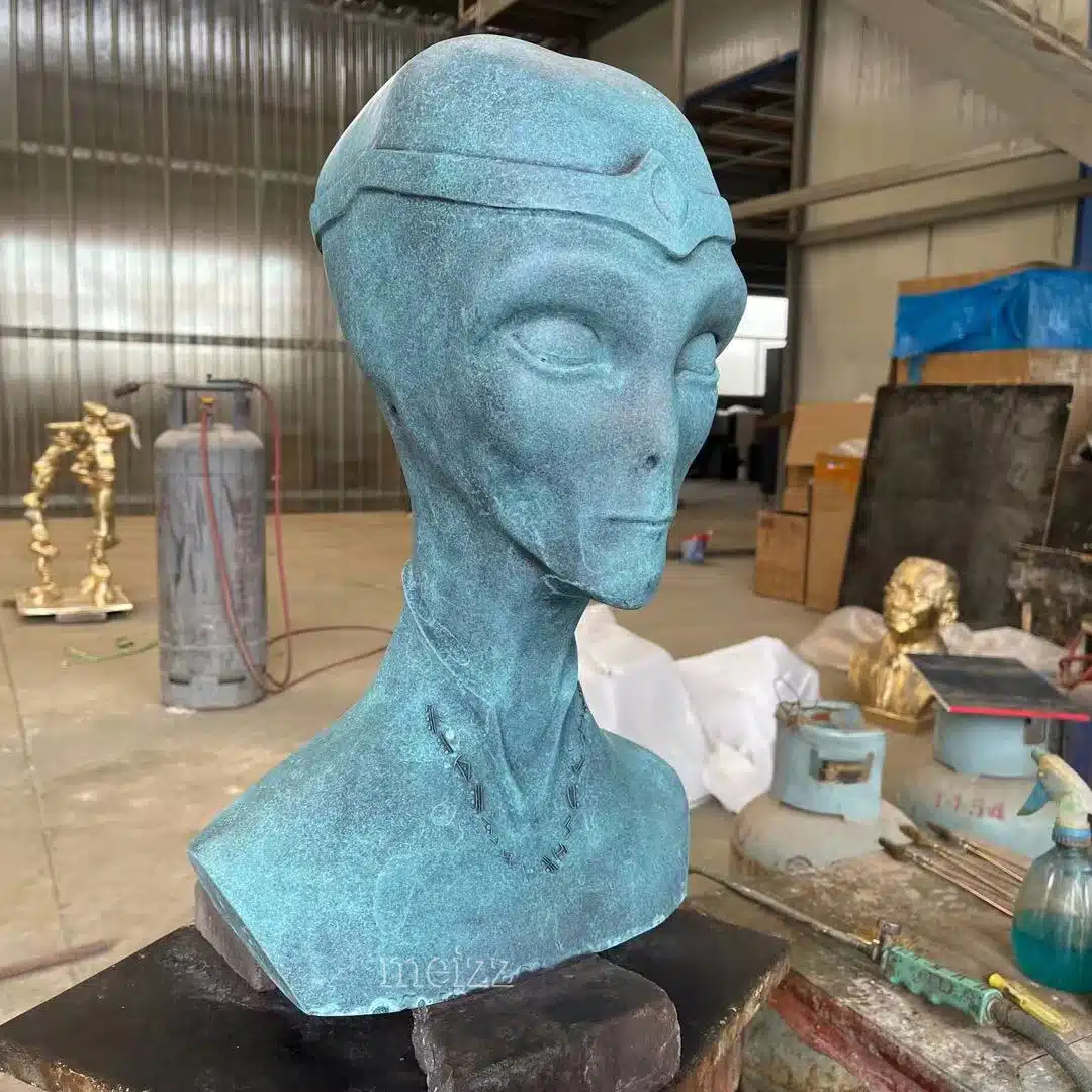 Bronze Alien Statue Bronze Alien Statue