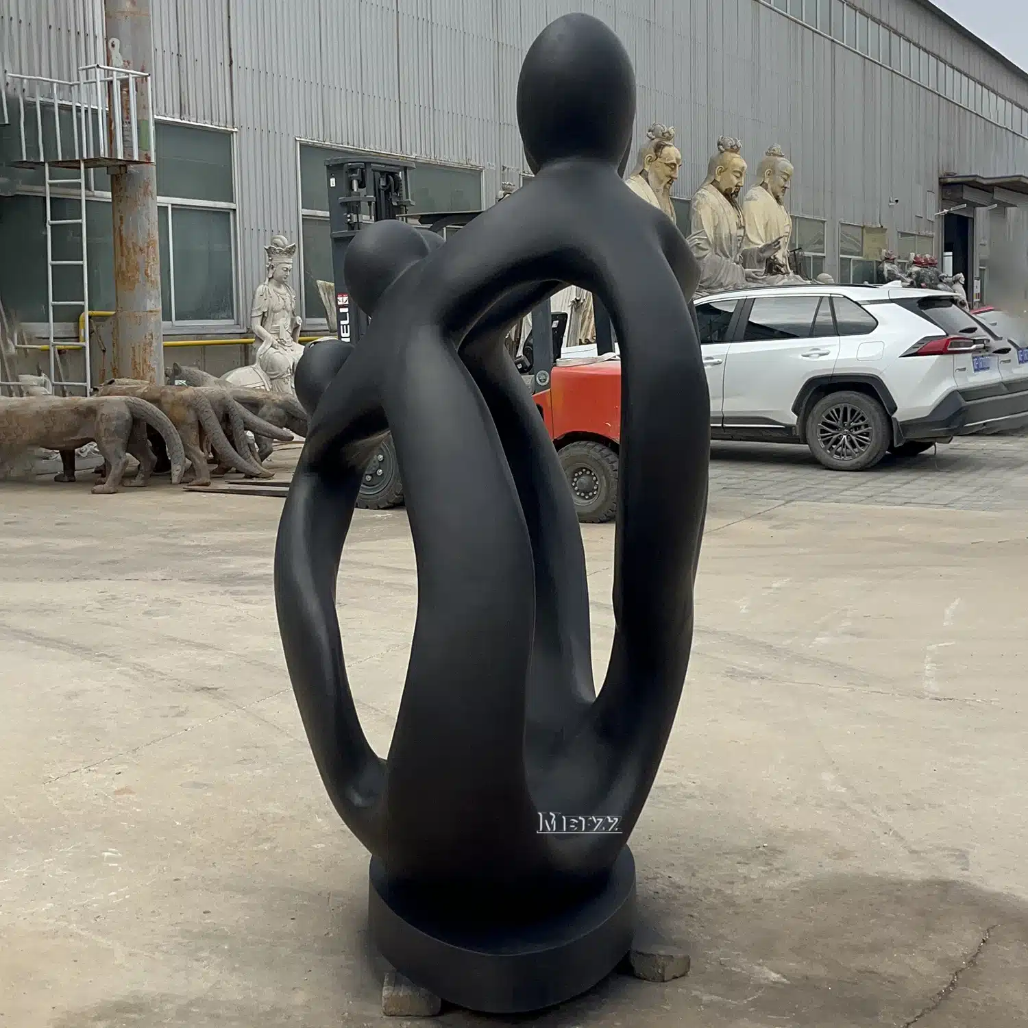 Abstract Family Sculpture (2) Abstract Family Sculpture