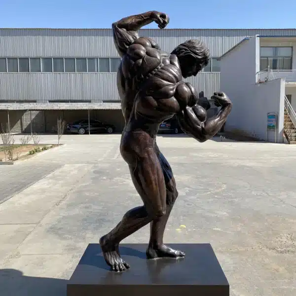 Bodybuilder Sculpture (3) Bodybuilder Sculpture
