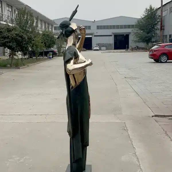 Dancing Lady Sculpture