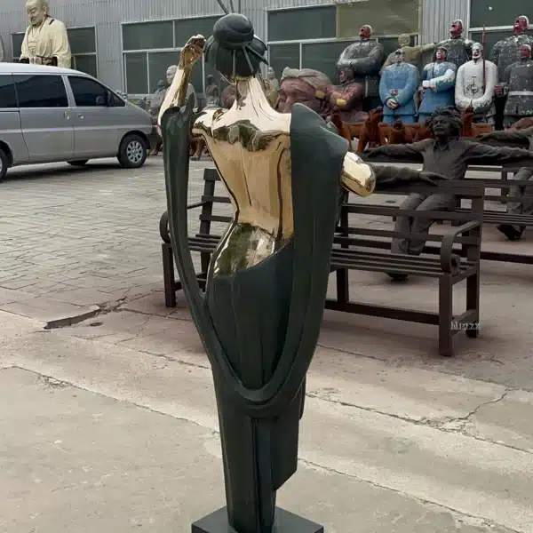 Dancing Lady Sculpture
