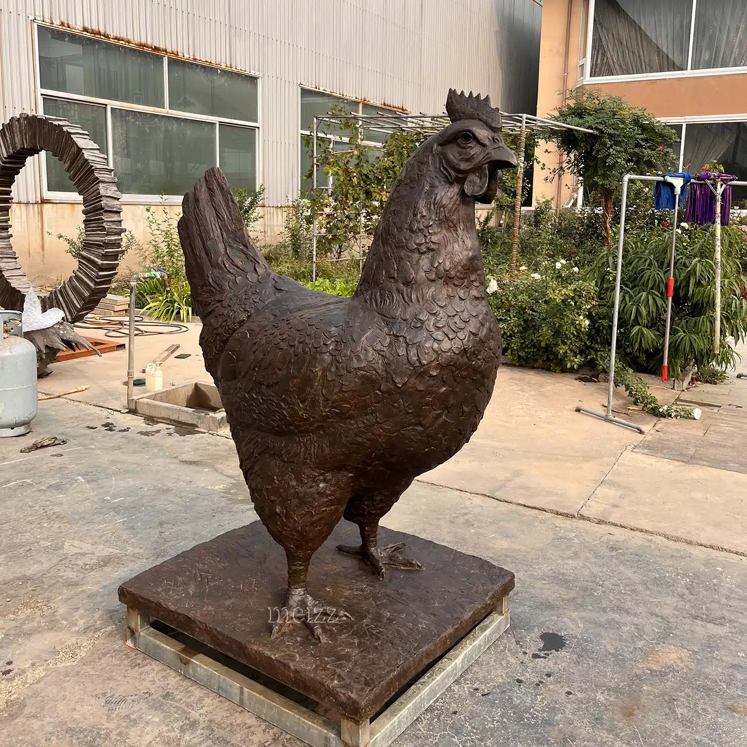Large Metal Chicken Sculpture (5) Large Metal Chicken Sculpture
