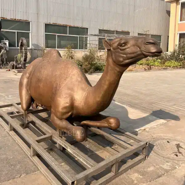Life Size Camel Statue (1) Life Size Camel Statue