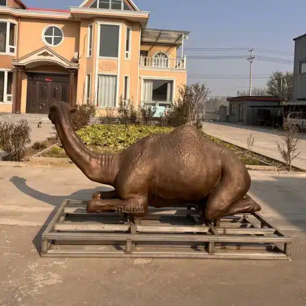 Life Size Camel Statue (5) Life Size Camel Statue