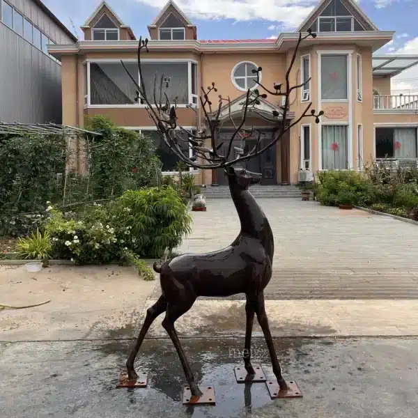 Outdoor Bronze Deer Statues