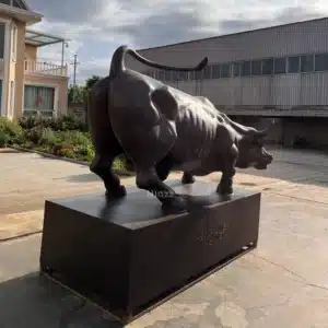 bull market sculpture2