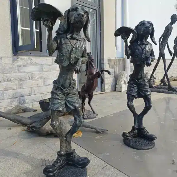 Dog Waiter Statue