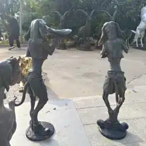 Dog Waiter Statue