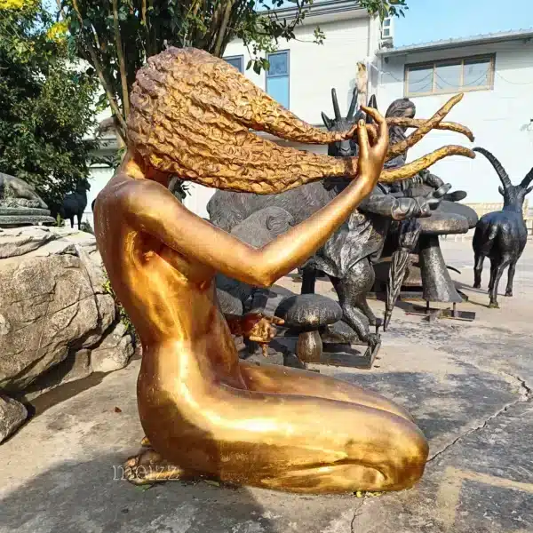 Kneeling Woman Fountain